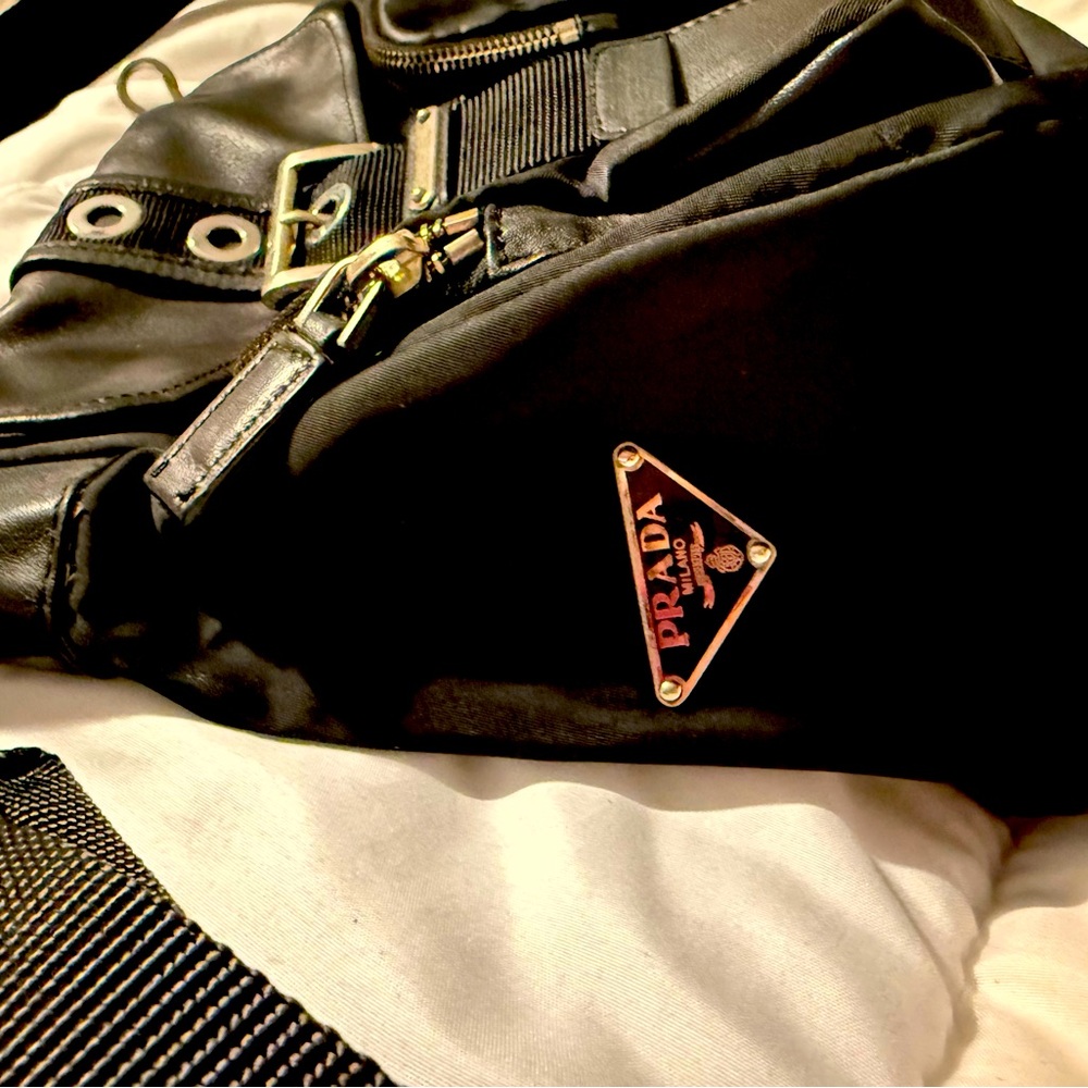 Vintage prada cross body